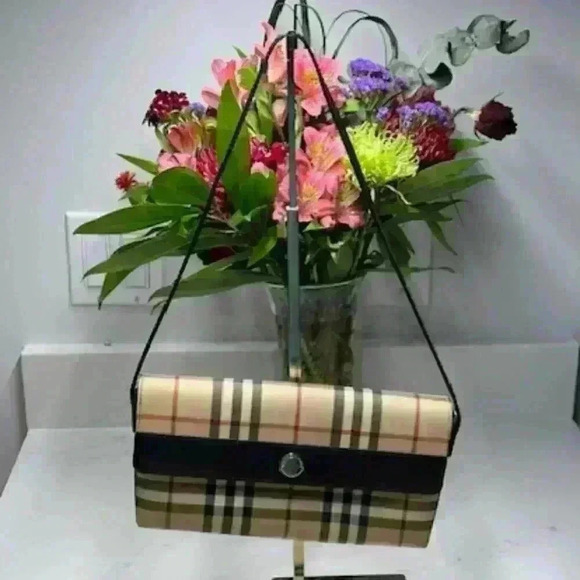 ๐๐ Burberry Nova Check Canvas + Leather Tote/Shoulder Bag + Dust Bag EUC! - Picture 2 of 15